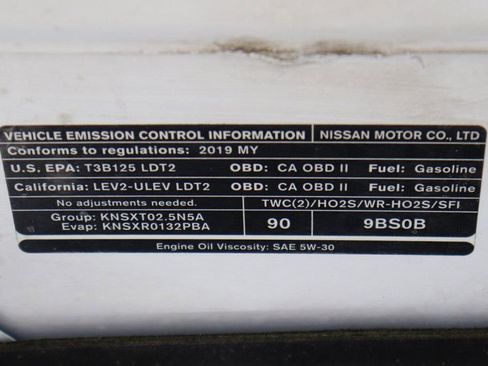 Used 2020 Nissan Frontier SV RWD image 13