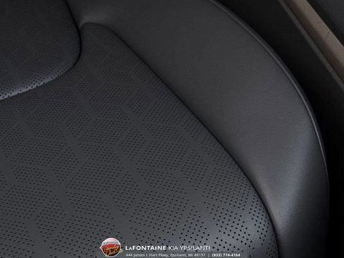 New 2026 Kia Carnival SX FWD image 24