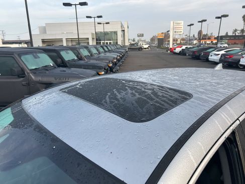 Used 2018 Honda CR-V EX-L image 13