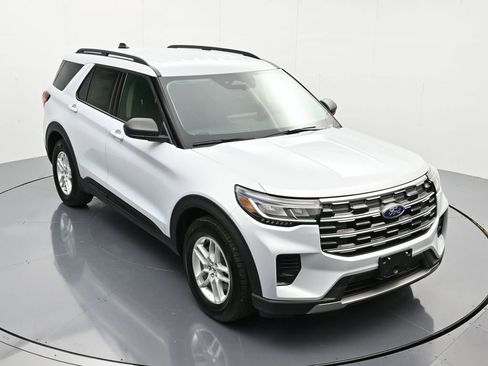 New 2026 Ford Explorer Active RWD image 31