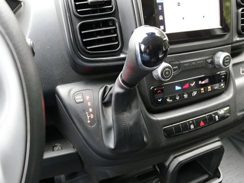 Used 2025 RAM ProMaster 2500 w/ Convenience Group FWD image 27