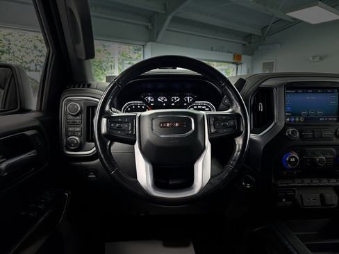 Used 2019 GMC Sierra 1500 Elevation w/ Elevation Value Package AWD/4WD image 18