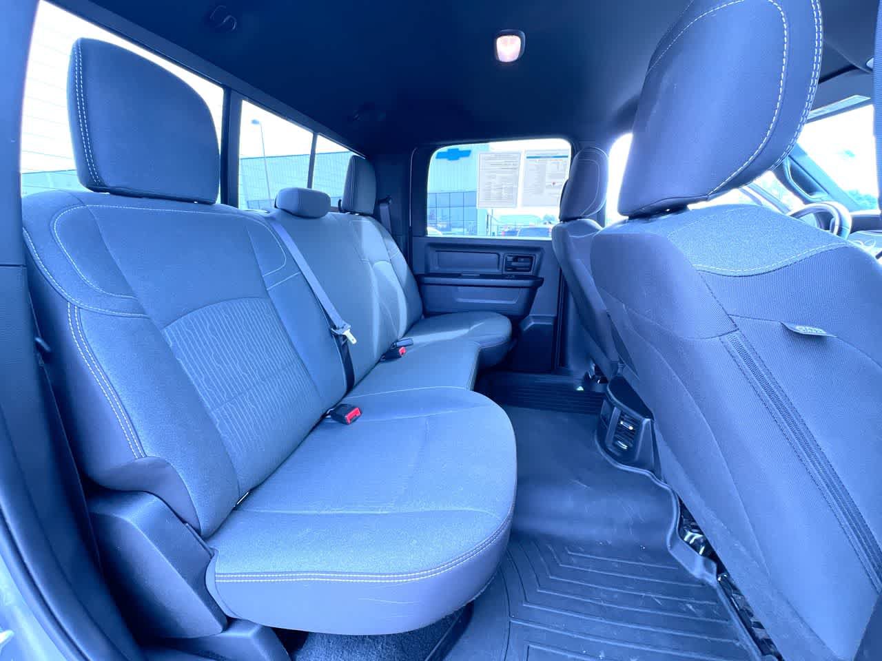 Used 2024 RAM 2500 Tradesman w/ Chrome Appearance Group AWD/4WD image 38