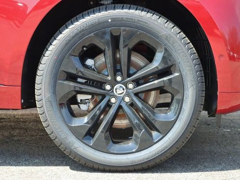 Used 2026 Jaguar F-PACE R-Dynamic S AWD/4WD image 8