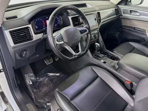 Used 2021 Volkswagen Atlas SEL R-Line image 23