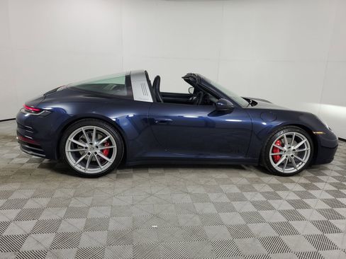 Used 2022 Porsche 911 Targa 4S image 12