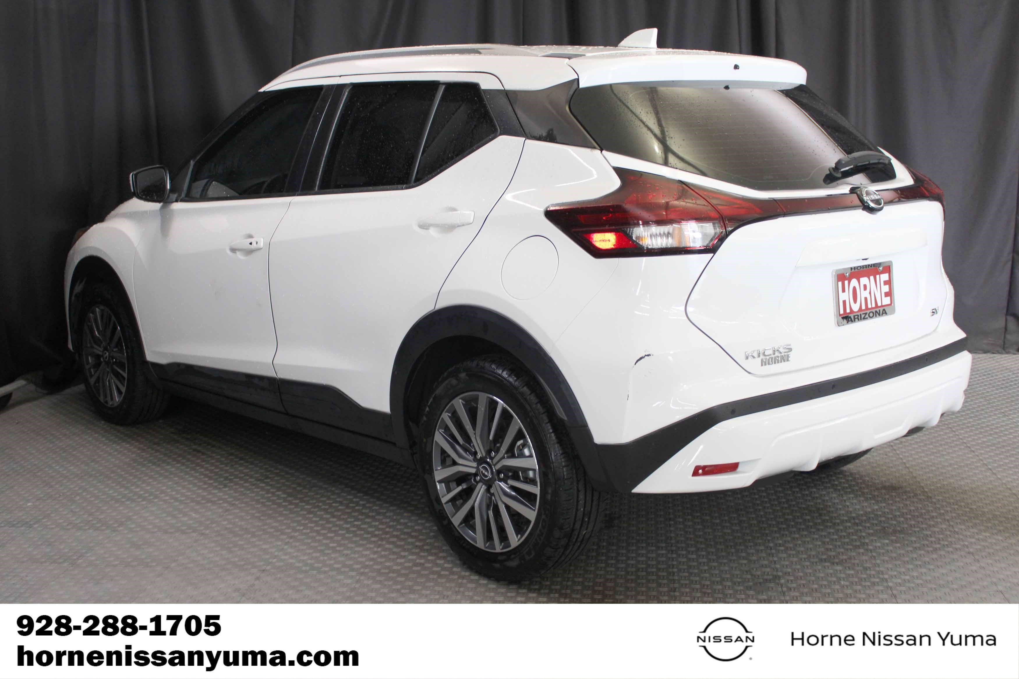 Used 2023 Nissan Kicks SV FWD image 15