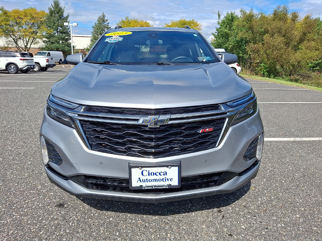 Used 2023 Chevrolet Equinox RS AWD/4WD image 5