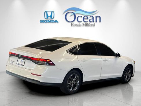 Used 2023 Honda Accord EX image 3