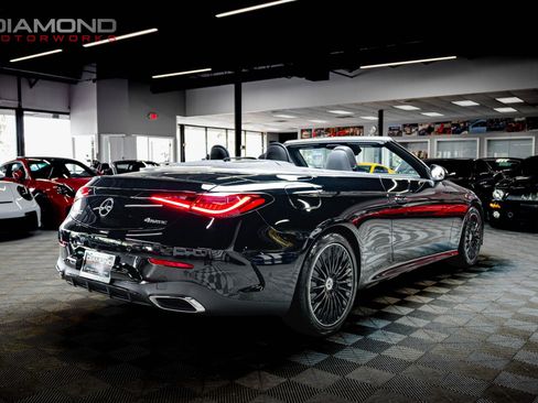 Used 2025 Mercedes-Benz CLE 300 4MATIC Cabriolet image 25
