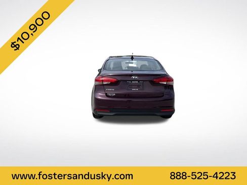 Used 2017 Kia Forte LX FWD image 4