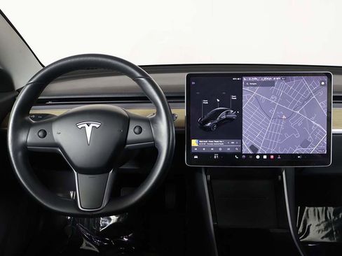 Used 2018 Tesla Model 3 Performance image 34