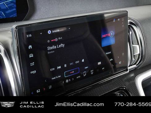 Used 2025 Ford Expedition Max Platinum w/ Stealth Appearance Package AWD/4WD image 17
