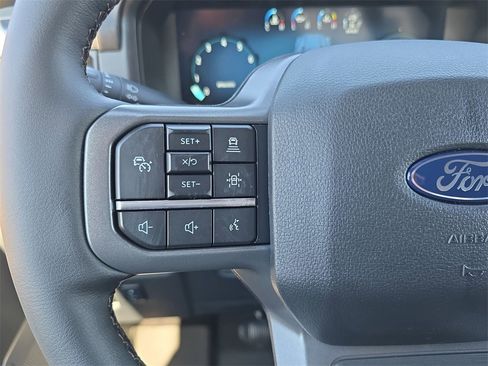 New 2026 Ford F150 Lariat w/ Equipment Group 502A High image 15