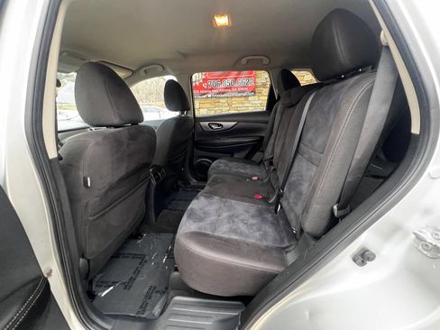 Used 2015 Nissan Rogue SV image 15