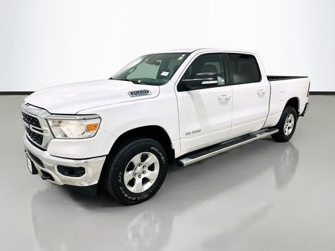 Used 2022 RAM 1500 Big Horn AWD/4WD image 3