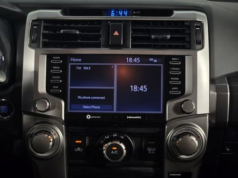 Used 2023 Toyota 4Runner SR5 AWD/4WD image 22