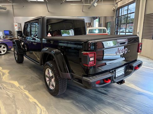 Used 2020 Jeep Gladiator Rubicon AWD/4WD image 38