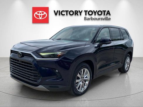 Used 2024 Toyota Grand Highlander AWD image 1