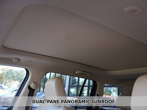 Used 2022 Jeep Grand Cherokee Limited w/ Trailer Tow Prep Group (B) image 3