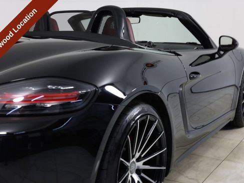 Used 2018 Porsche 718 Boxster S RWD image 42