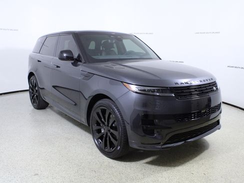 New 2026 Land Rover Range Rover Sport Dynamic SE AWD/4WD image 3