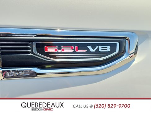 Used 2020 GMC Sierra 1500 SLT w/ SLT Premium Plus Package AWD/4WD image 9