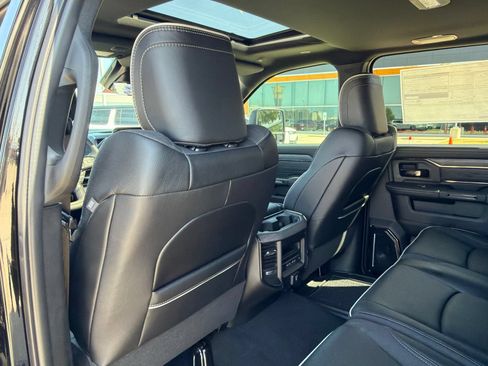 New 2026 RAM 2500 Limited AWD/4WD image 18