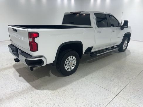 Used 2024 Chevrolet Silverado 2500 LT image 5