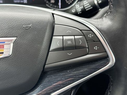 Certified 2024 Cadillac XT5 Premium Luxury AWD/4WD image 37