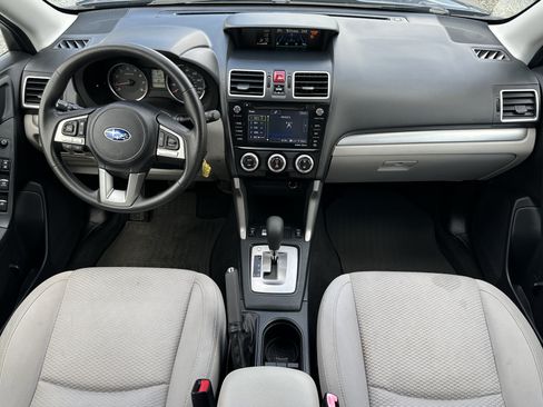 Used 2018 Subaru Forester 2.5i Premium w/ All-Weather Package AWD/4WD image 15