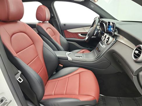 Used 2022 Mercedes-Benz GLC 300 image 20