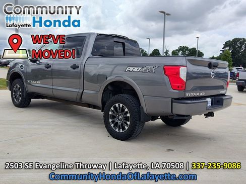 Used 2019 Nissan Titan PRO-4X AWD/4WD image 6
