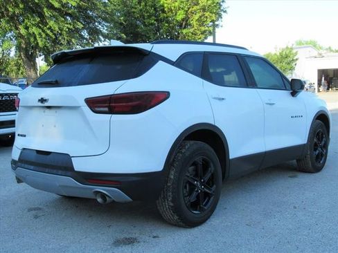 Used 2024 Chevrolet Blazer LT w/ Midnight/Sport Edition FWD image 7