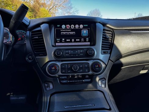 Used 2016 Chevrolet Suburban LTZ image 25