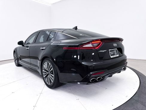 Used 2018 Kia Stinger Premium RWD image 18