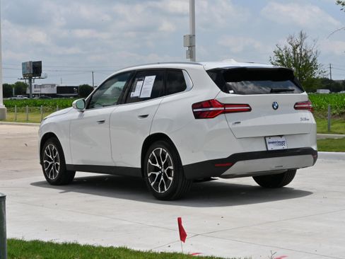 Certified 2025 BMW X3 xDrive30 w/ Premium Package AWD/4WD image 7