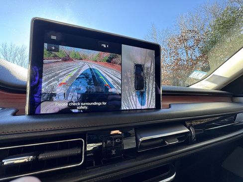 Used 2020 Lincoln Aviator Reserve w/ Equipment Group 202A image 20