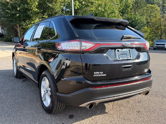 Used 2018 Ford Edge SEL w/ Equipment Group 201A AWD/4WD image 3