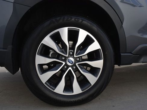 Used 2025 Subaru Outback Limited XT image 31