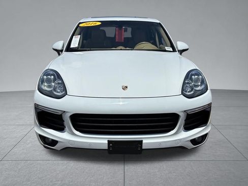 Used 2016 Porsche Cayenne AWD/4WD image 17
