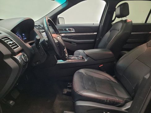 Used 2016 Ford Explorer Sport w/ Equipment Group 401A AWD/4WD image 17