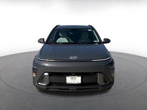 Used 2025 Hyundai Kona SEL image 4