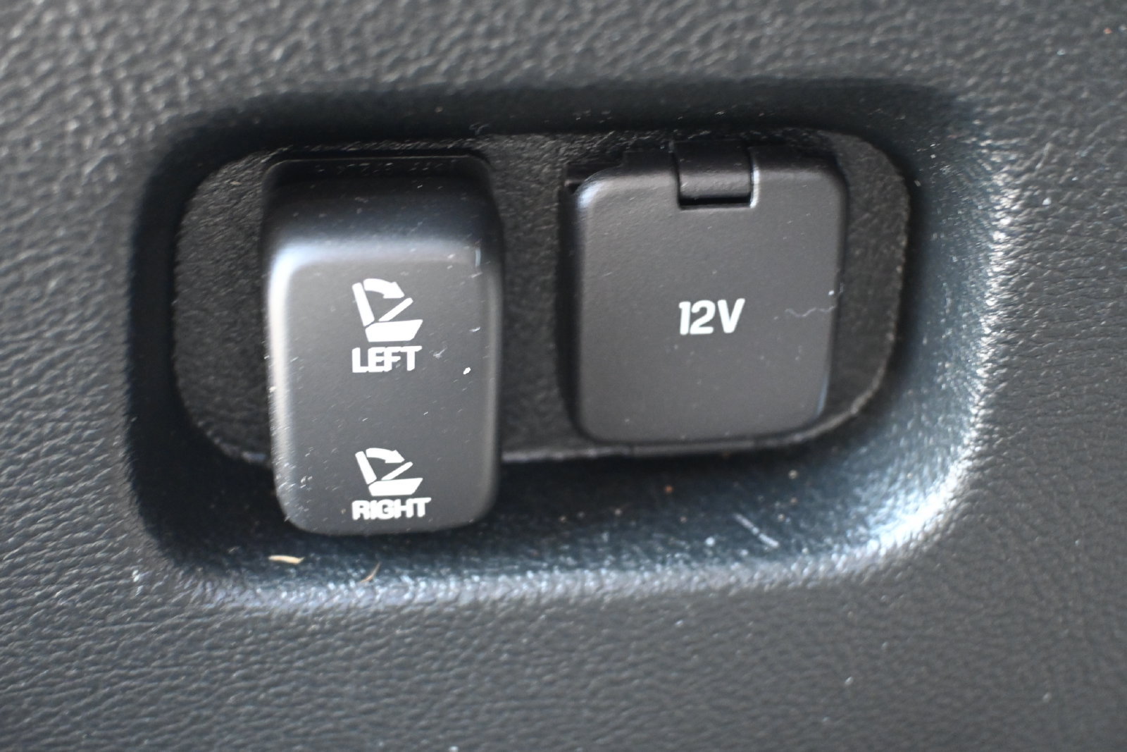 Used 2023 Ford Edge SEL w/ Convenience Package AWD/4WD image 32
