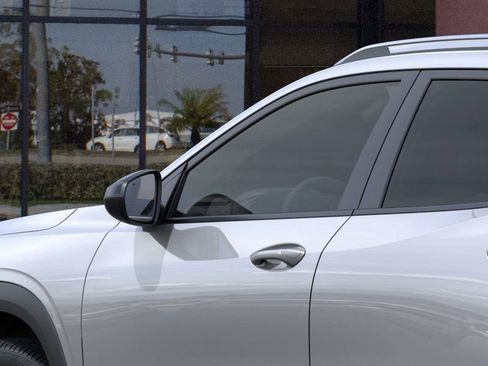 New 2026 Chevrolet Trax ACTIV w/ Sunroof Package image 36