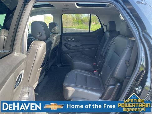 Used 2020 Chevrolet Traverse LT w/ LT Premium Package FWD image 27