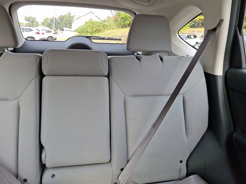 Used 2015 Honda CR-V LX image 20