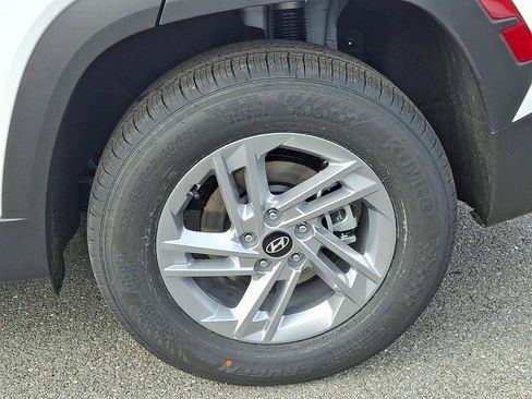 New 2026 Hyundai Tucson SE image 5