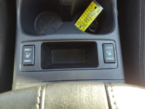 Used 2020 Nissan Rogue Sport SV w/ All-Weather Package image 19