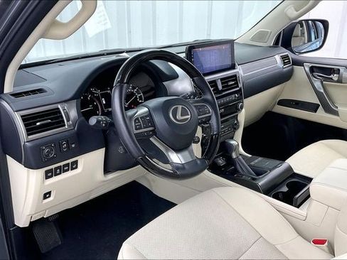 Used 2023 Lexus GX 460 Premium image 17